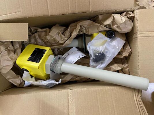 VEGA CAP98.XPYDS Level Switch | Capacitance, Plastic Housing, 3/4" NPT, PNP/DPDT, IP66/IP68