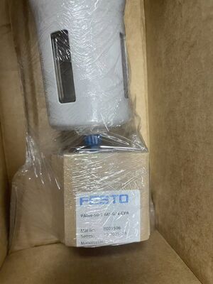 FESTO LFR-D-5M-MAXI Filter-Regulator | 5µm, 1/2" BSP, 0.5-8 bar, Manual Drain, with Gauge