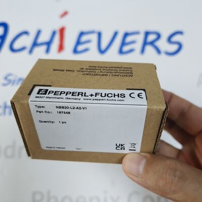 P+F NBB20-L2-A2-V1 | 40x40mm Inductive Sensor 20mm Flush, PNP 4-wire, M12 Plug