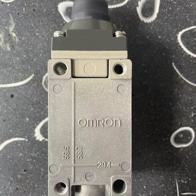 Omron D4A-3109N Safety Door Switch 250V AC 5A IP67 Rated Festo Cylinder