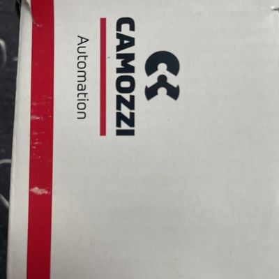 Camozzi 454-011-22 Pneumatic Cylinder 22mm Bore 122mm Stroke ISO 15552