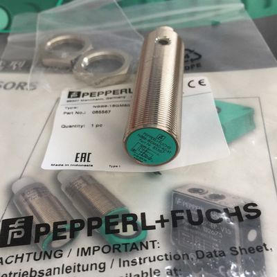 Flush 8mm Inductive Proximity Sensor NBB8-18GM60-A2-V1 PNP 4 Wire Complementary