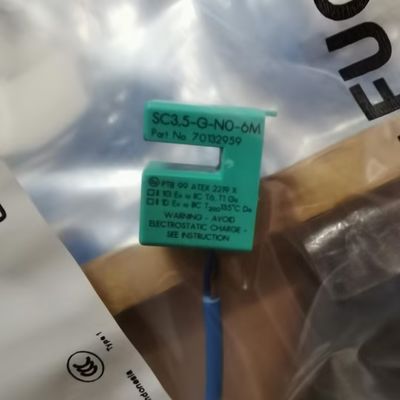 Pepperl+Fuchs SC3.5-G-N0-6M | Ultrasonic Sensor | 30 mm Range | PNP Output