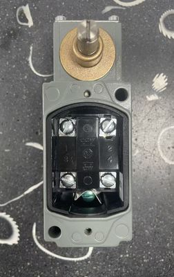 Allen-Bradley 802T-NP Limit Switch | Heavy-Duty Industrial Position Sensor