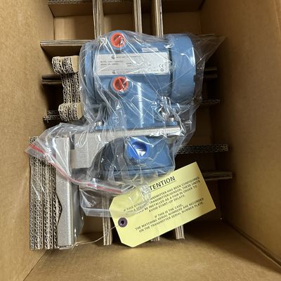 Rosemount 2700C11ABMEZZZ Magnetic Level Transmitter