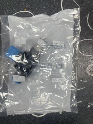 FESTO HE-3-14-QS-8 Shut-off Valve | 3/2 Bistable Manual Valve, 1/4 Thread, QS-8 Push-in Specs