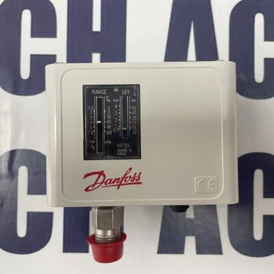 Danfoss KP35 Control Panel | HVAC, Heating Control, Room Thermostat, 230V Specs