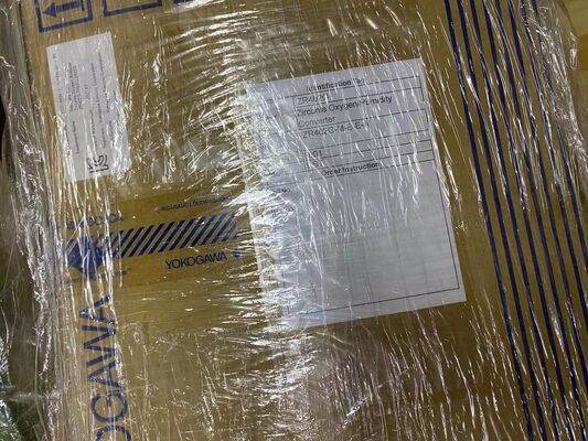 YOKOGAWA ZR402G-M-E-E-A Oxygen Analyzer Converter | Panel Mount, 4-20mA, HART, ATEX