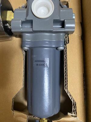 FISHER 67DFR-25C4 Pressure Regulator | 1/4" NPT, 0.3-4 bar, 0.7 bar Relief Valve, Panel Mount