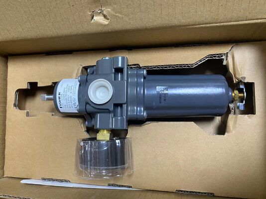 FISHER 67DFR-25C4 Pressure Regulator | 1/4" NPT, 0.3-4 bar, 0.7 bar Relief Valve, Panel Mount
