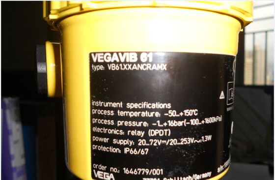 VEGA VB61.XXANCRAMX Pressure Transmitter | Gauge, 4-20mA+HART, 100mbar, 316L, IP66/IP68