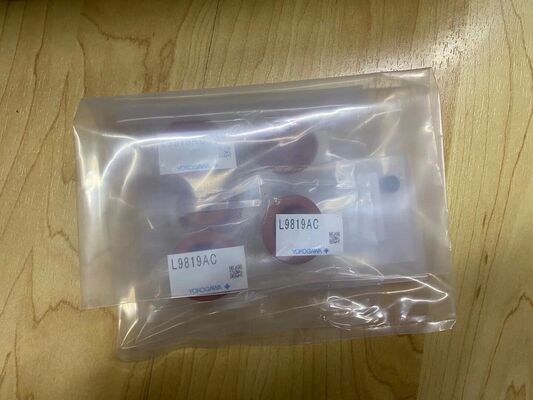 YOKOGAWA L9819AC Loop Calibrator | 4-20mA, 0-24mA, 0-24V, mA/V Source, Measure, Simulate