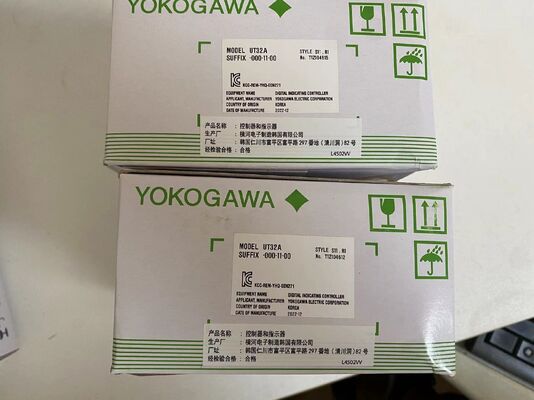 YOKOGAWA UT32A-000-11-00 Temperature Controller | 1/4 DIN, PID, K Thermocouple, Relay Output