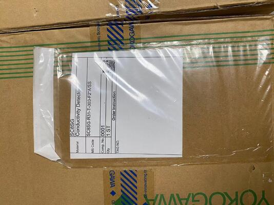 YOKOGAWA SC8SG-R31-T-303-F2ASS Temperature Controller | 1/4 DIN, PID, Type R TC, Relay Output, Communication