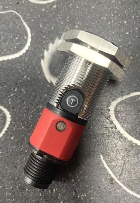 Leuze FT328.34P-M12 Proximity Sensor | Background Suppression, 20-60mm, PNP, M12, IP67