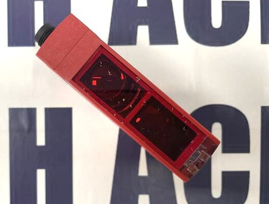 Leuze HT46CI4P-M12 Photoelectric Sensor | Background Suppression, 4m, PNP, M12, IP65, Laser