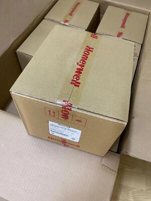 Honeywell STD830 Pressure Transmitter | Absolute, 4-20mA+HART, 0-400 bar, 1/2" NPT, IP67, IS