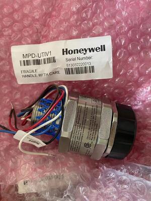 Honeywell MPD-UTIV1 Level Transmitter | Ultrasonic, 4-20mA+HART, 8m, 1/2" NPT, IP66/67, Hazardous Areas