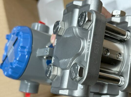 Honeywell STG770-E1GS6A Transmitter | Gauge, 4-20mA+HART, 0-100 bar, 1/2" NPT, IP65, NAMUR