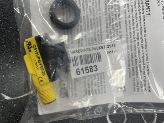 Banner QS18VP6FF50Q8 Sensor | Background Suppression, 5-50mm, 2 PNP, M8, IP67, Laser, Teach