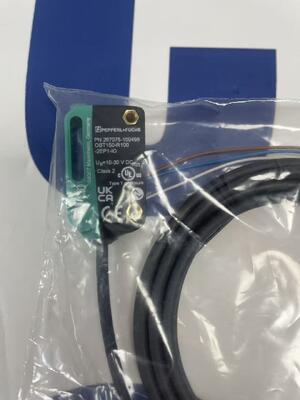 Pepperl+Fuchs OBT150-R100-2EP1-IO | BGS Sensor, 150mm, IO-Link