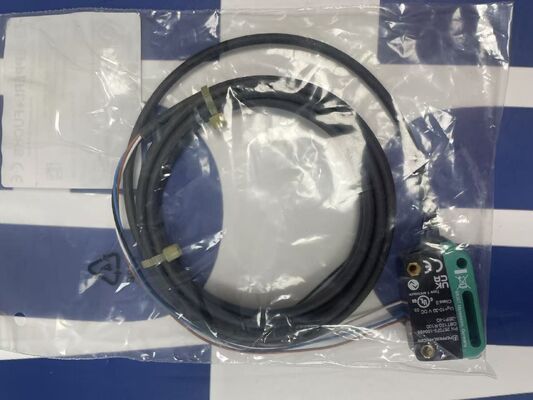 Pepperl+Fuchs OBT150-R100-2EP1-IO | BGS Sensor, 150mm, IO-Link