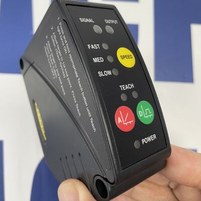 Banner LT3 Series | L-GAGE Laser Distance Sensor | 50m Range, TOF