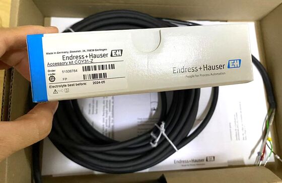 Endress+Hauser COS41-4F | Oxymax W COS41 DO Sensor, G1", 15m Cable