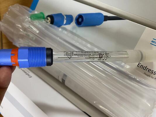 Endress+Hauser CPS11D-7BA2G | Memosens pH Electrode, 0–14 pH, Pg 13.5, Gel