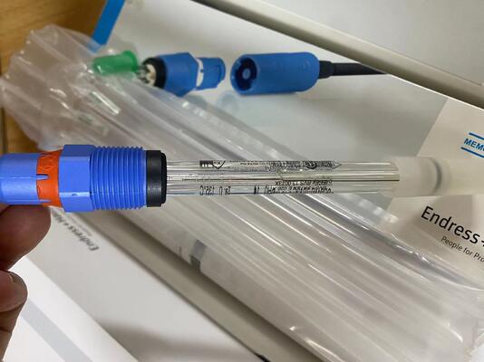 Endress+Hauser CPS11D-7BA2G | Memosens pH Electrode, 0–14 pH, Pg 13.5, Gel
