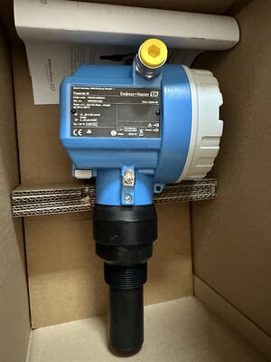 Endress+Hauser FMU40-ANB2A4 | Prosonic M Ultrasonic Level Transmitter, 2x 4-20mA, 100-230V AC