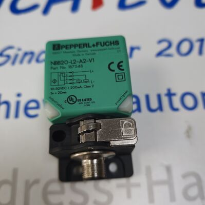 P+F NBB20-L2-A2-V1 | 40x40mm Inductive Sensor 20mm Flush, PNP 4-wire, M12 Plug
