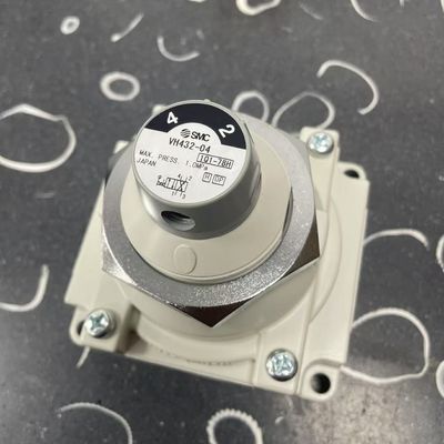 VH432-04 SMC Hand Valve 1/4" Port 700 L/Min Flow Rate