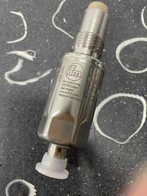 LMT110 IFM Sensors For Point Level Detection Hygienic Tank Monitoring Solution