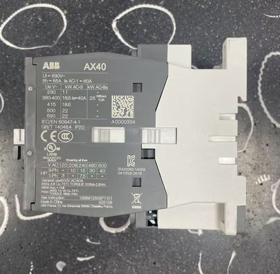 AX40-30-10-81 Industrial Contactor Heavy Duty Motor Control Solution ABB Positioner