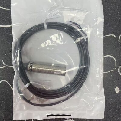 SICK GRTE18-P1142 | Capteur réflexif à barillet fileté 18mm avec filtre de polarisation