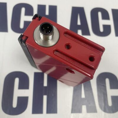 Leuze HRT 96MA-1670-800-44 Photoelectric Sensor | 1.67m Range, Analog Output, IP67, M12 Connector Specs